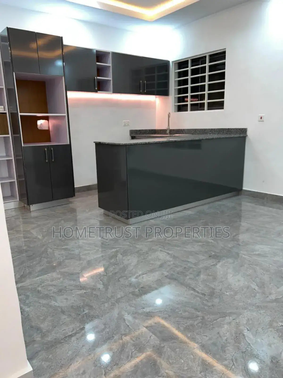 4bdrm Duplex in Hometrust Properties, Millenium City for sale
