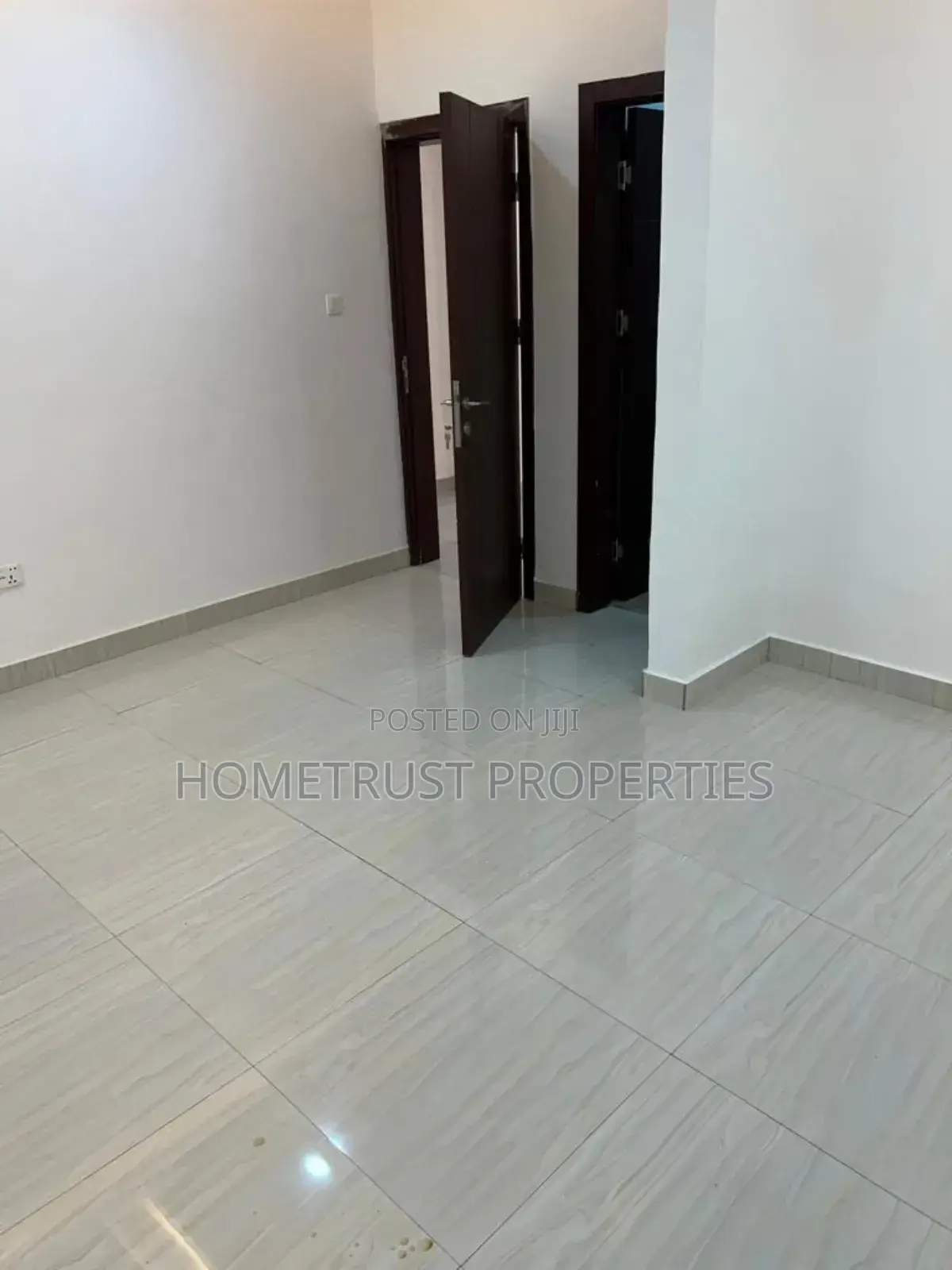 4bdrm Duplex in Hometrust Properties, Millenium City for sale