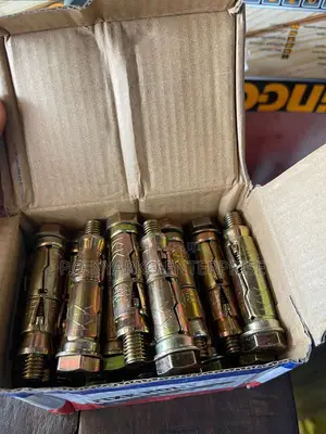 Expansion Bolt
