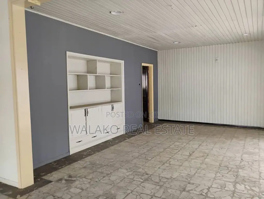 6bdrm House in Tesano for rent