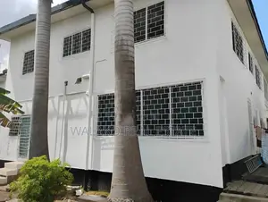 6bdrm House in Tesano for rent