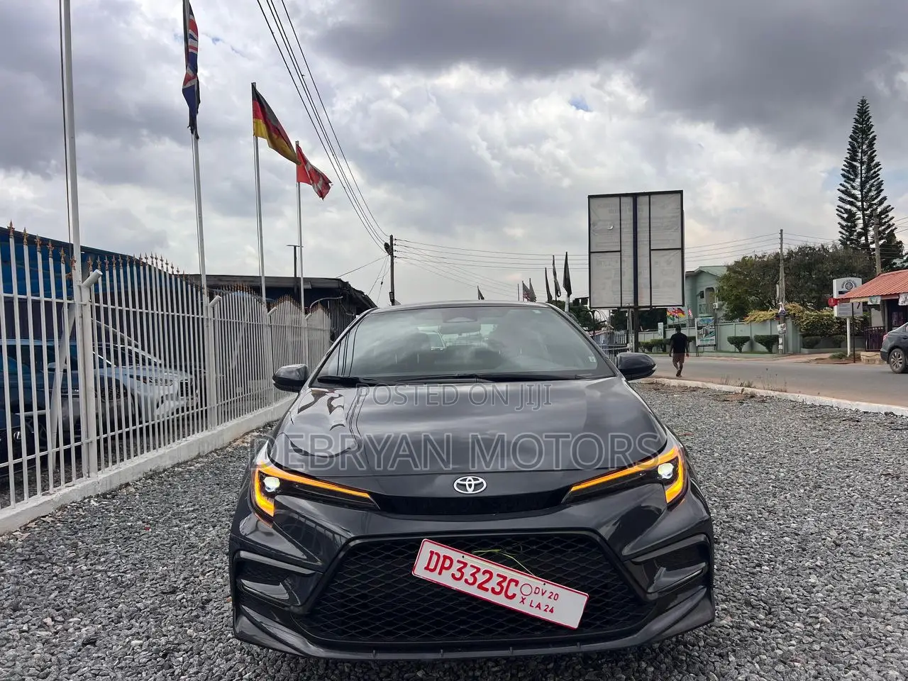 Toyota Corolla SE 2024 Gray
