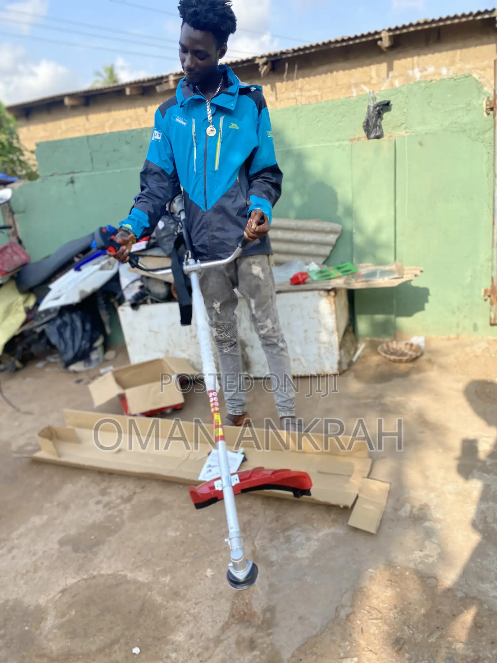 Professional Grass Cutting and Garden Works