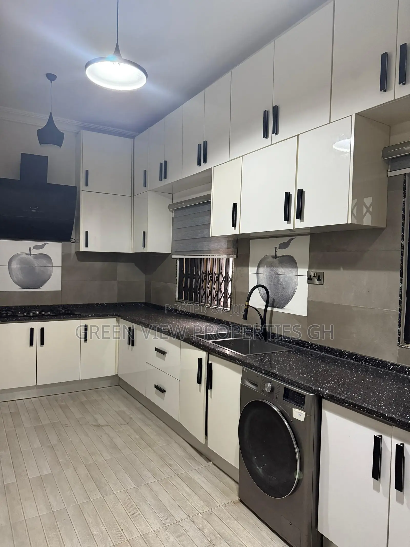 Furnished 5bdrm Maisonette in East Legon for sale