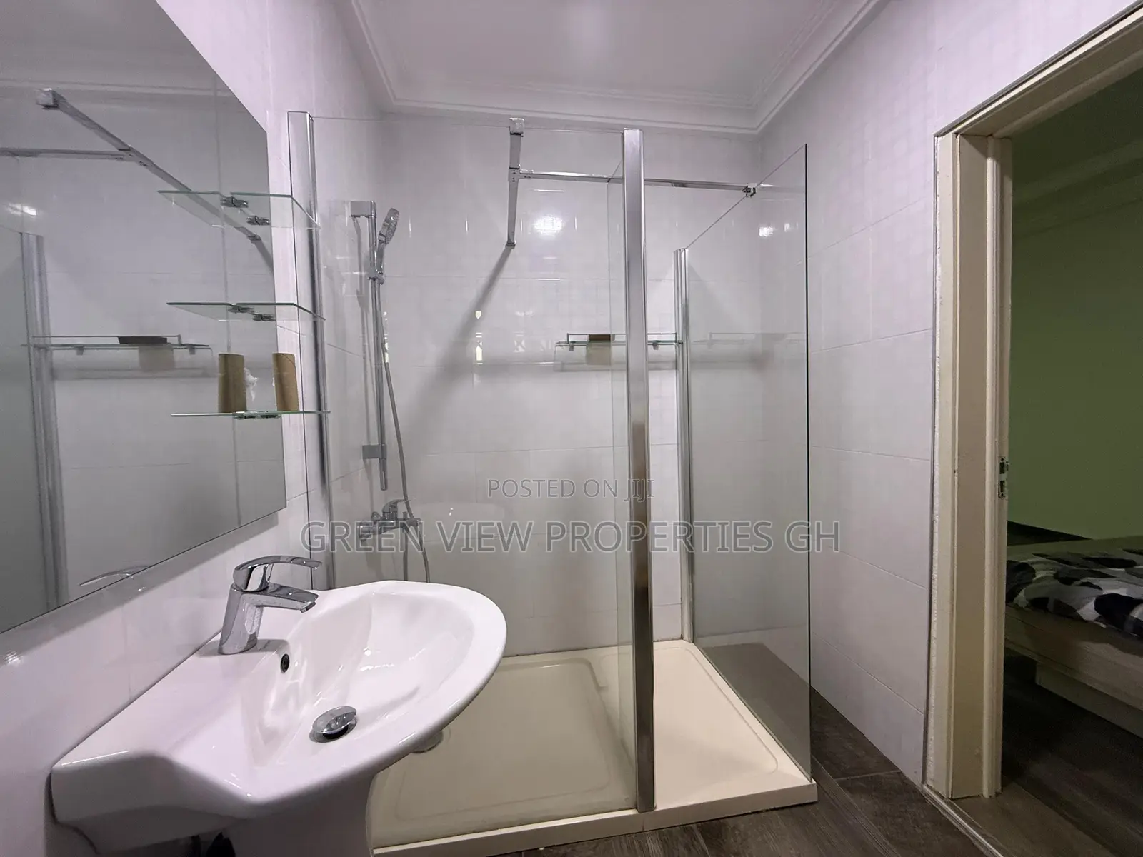 Furnished 5bdrm Maisonette in East Legon for sale