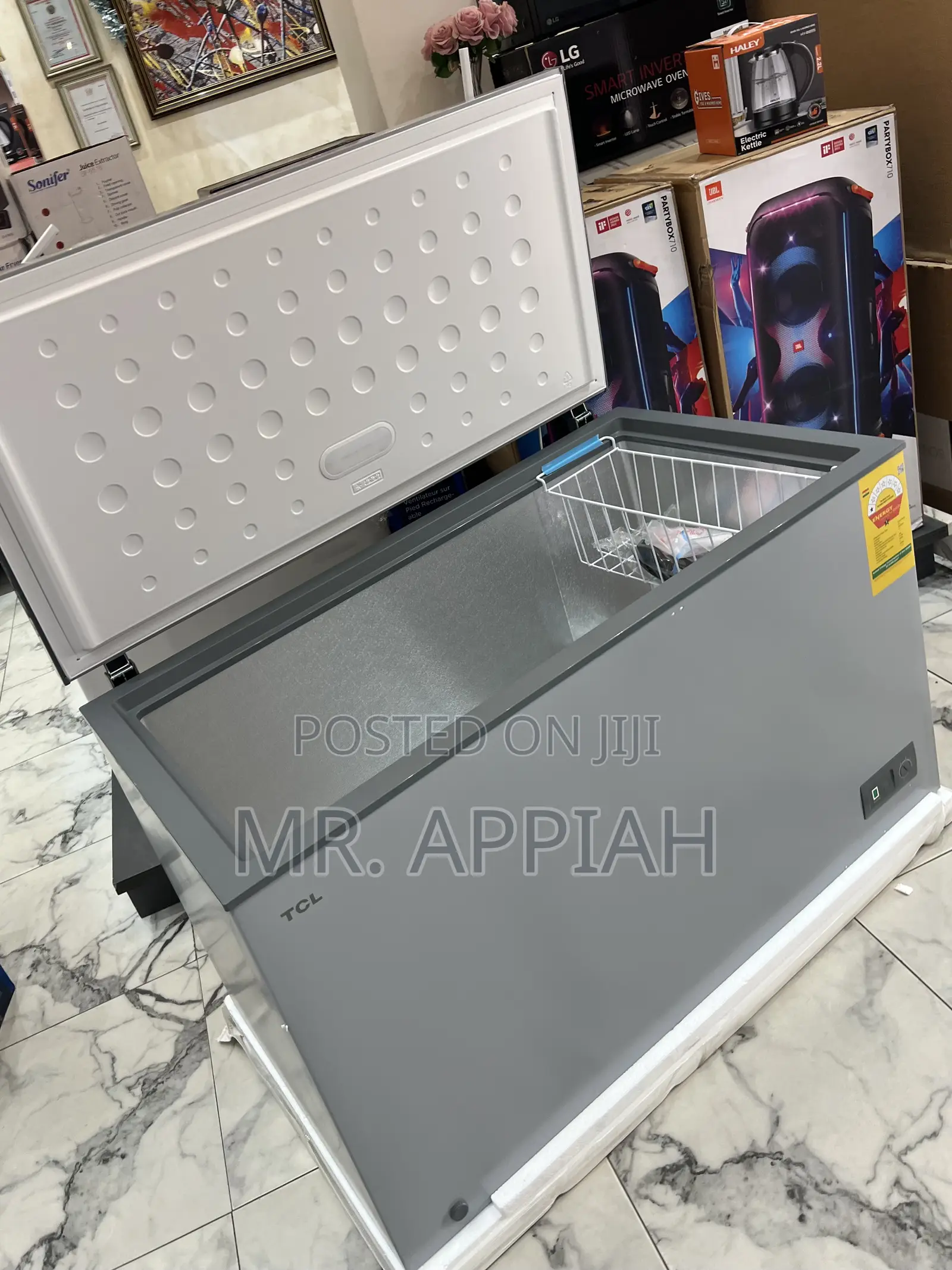 Extremely Cooling TCL 380liters Single Door Electric Chest Freezer.