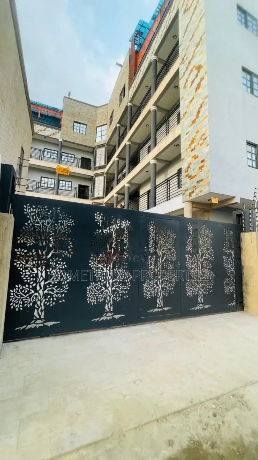 2bdrm Apartment in Hometrust Properties, Achimota for rent