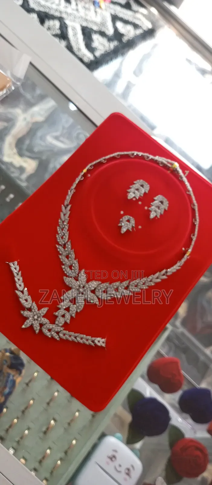 Ladies Necklace With Bracelet And Earrings
