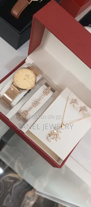 Ladies Jewelry Set