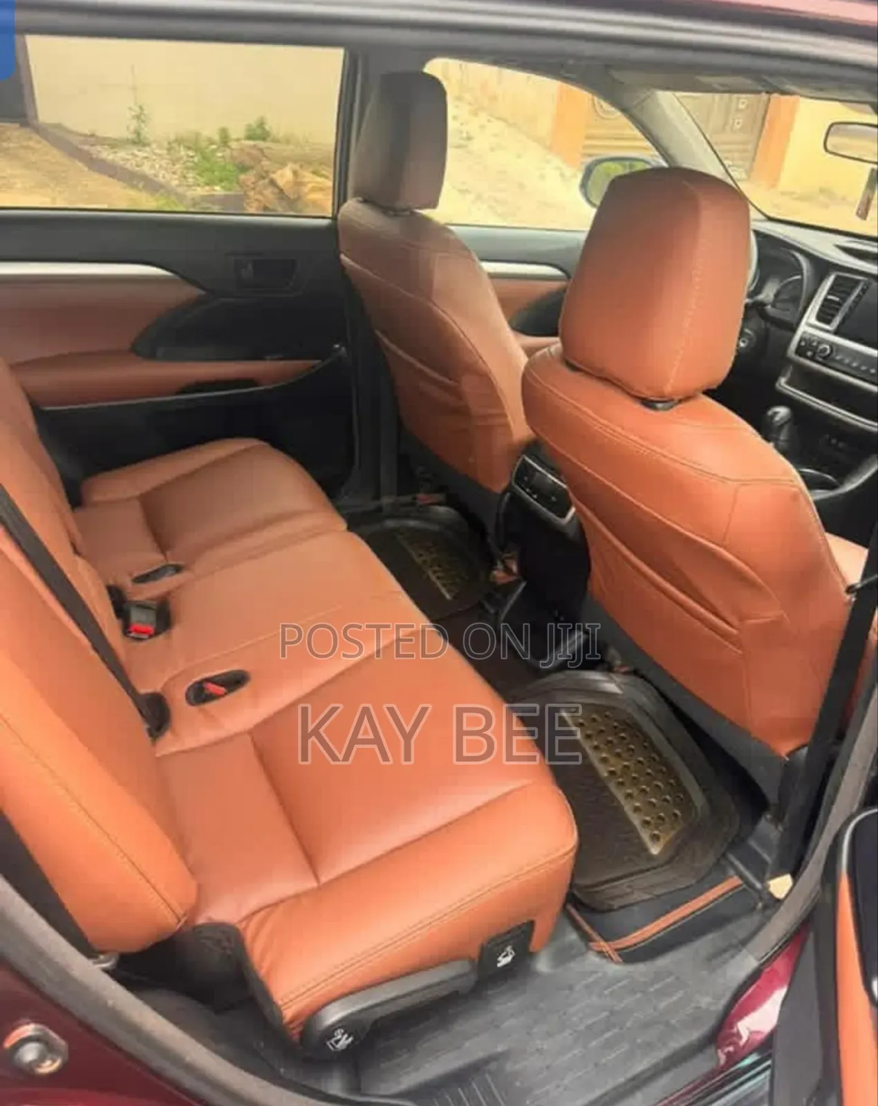 Toyota Highlander for Rent