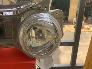 Kia Shuma Headlight