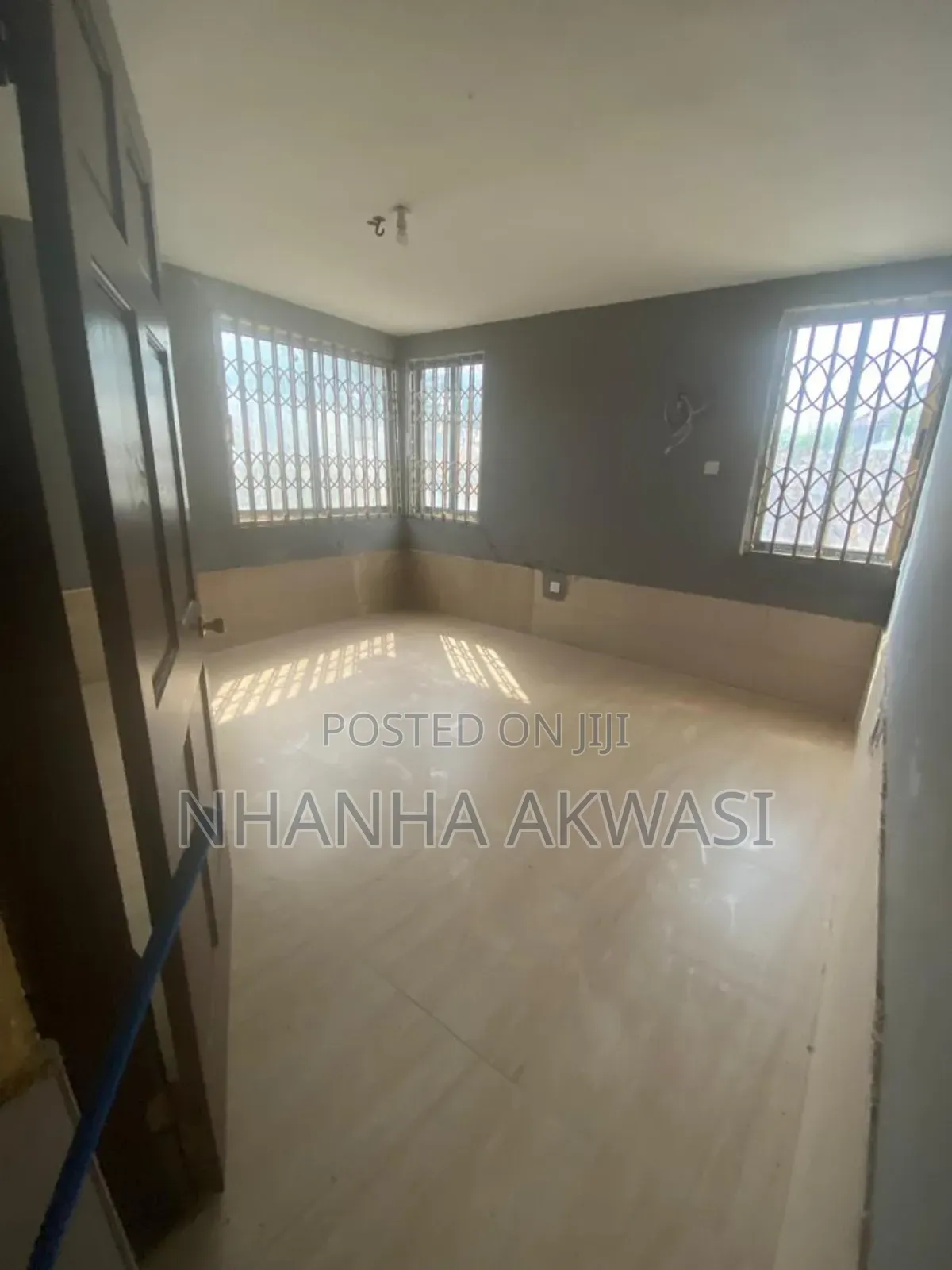 6bdrm House in Tema Metropolitan for rent