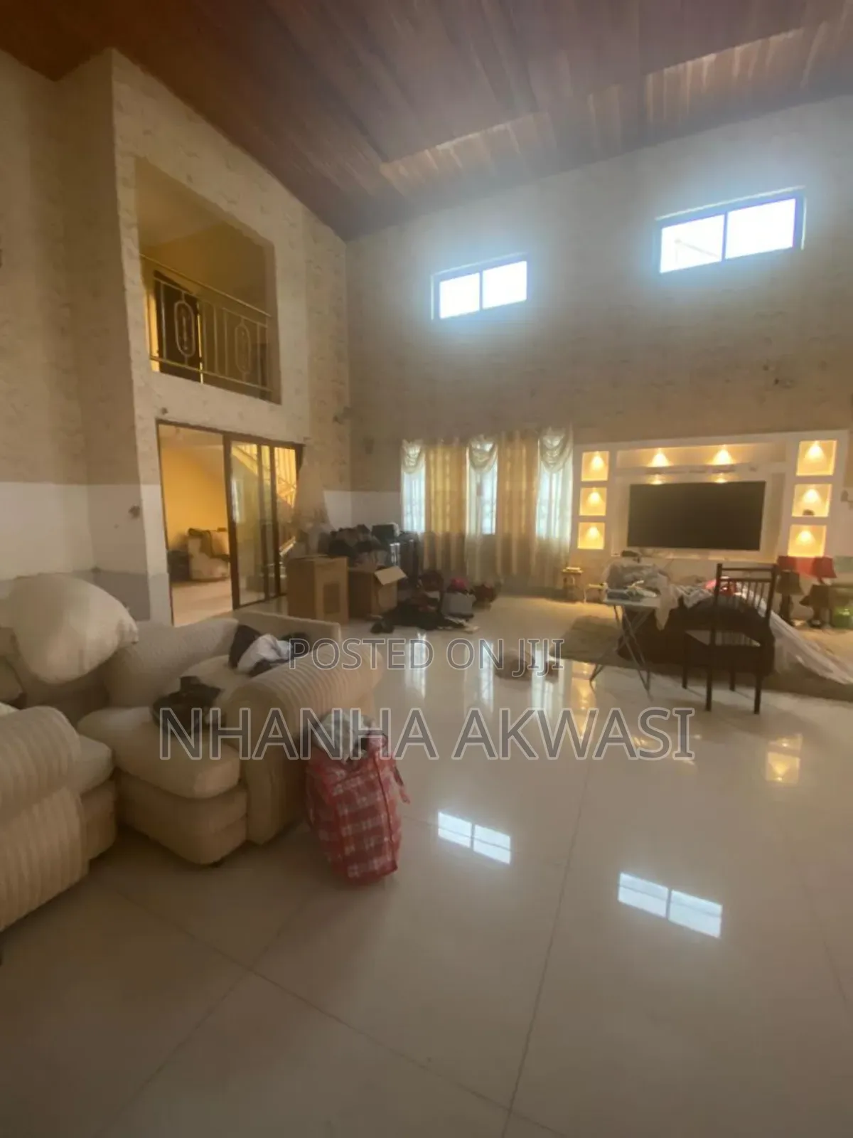 6bdrm House in Tema Metropolitan for rent