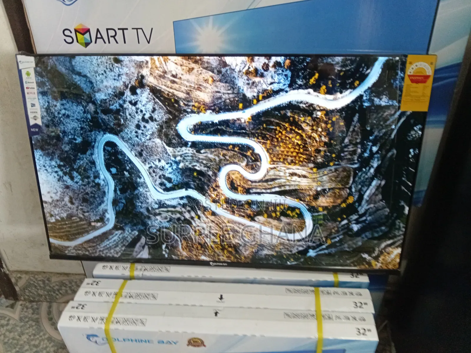 Rewritten Lives Dolphine Bay 43-Inch Smart Tv, Dolphine Bay Tv