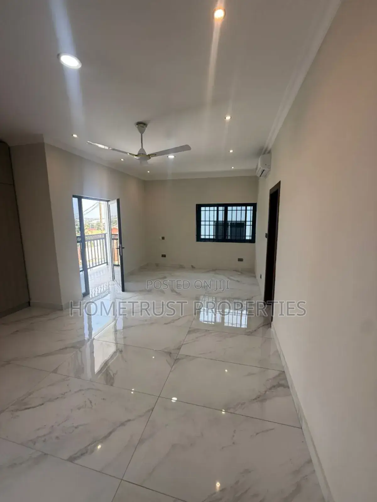 4bdrm Duplex in Hometrust Properties, Mallam for sale