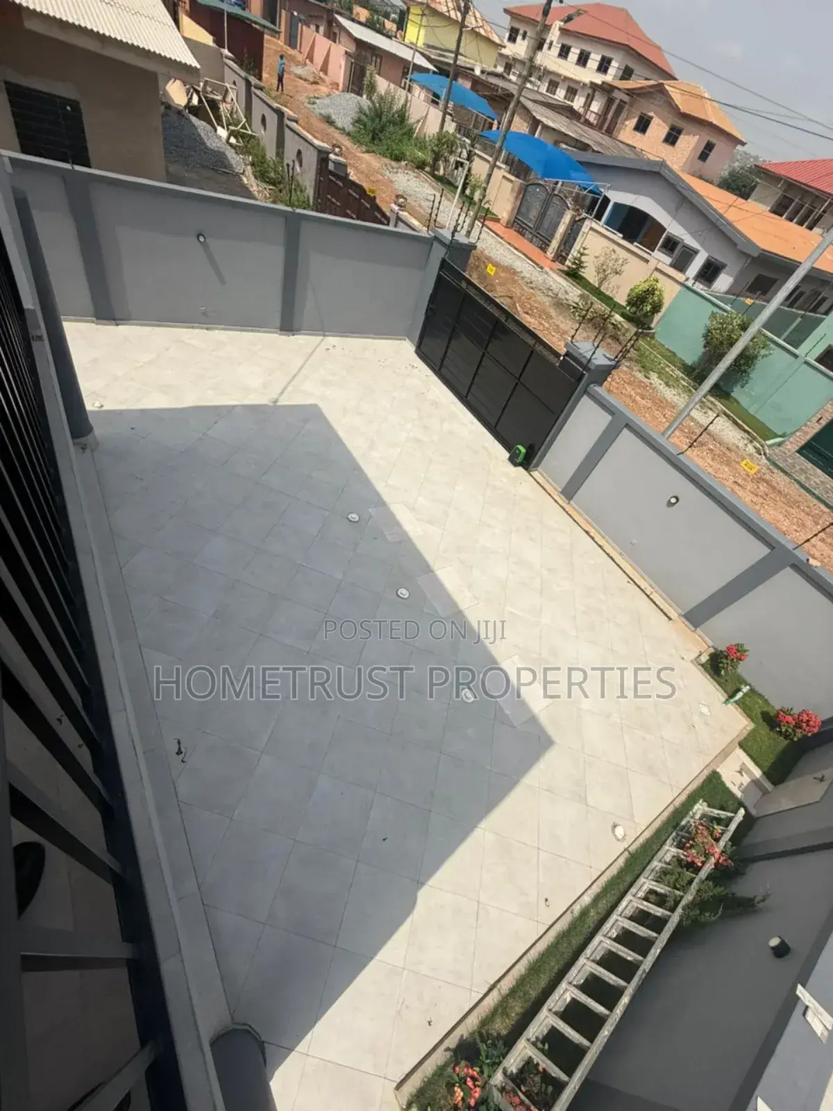 4bdrm Duplex in Hometrust Properties, Mallam for sale