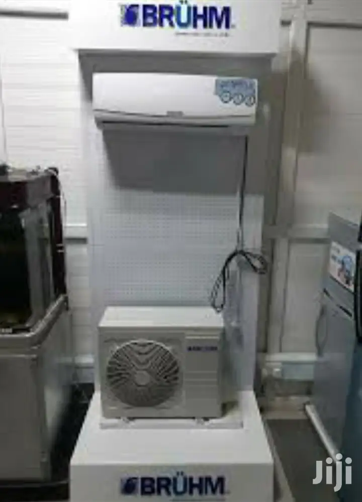 Bruhm 1.5 Split Air Condition Vitamin C