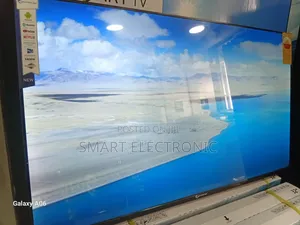 Dolphin Bay 43" Smart Tv With Advanced Picture Dolphine Bay