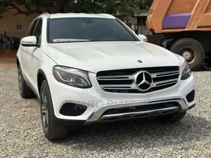 Mercedes-Benz GLC-Class 2019 White