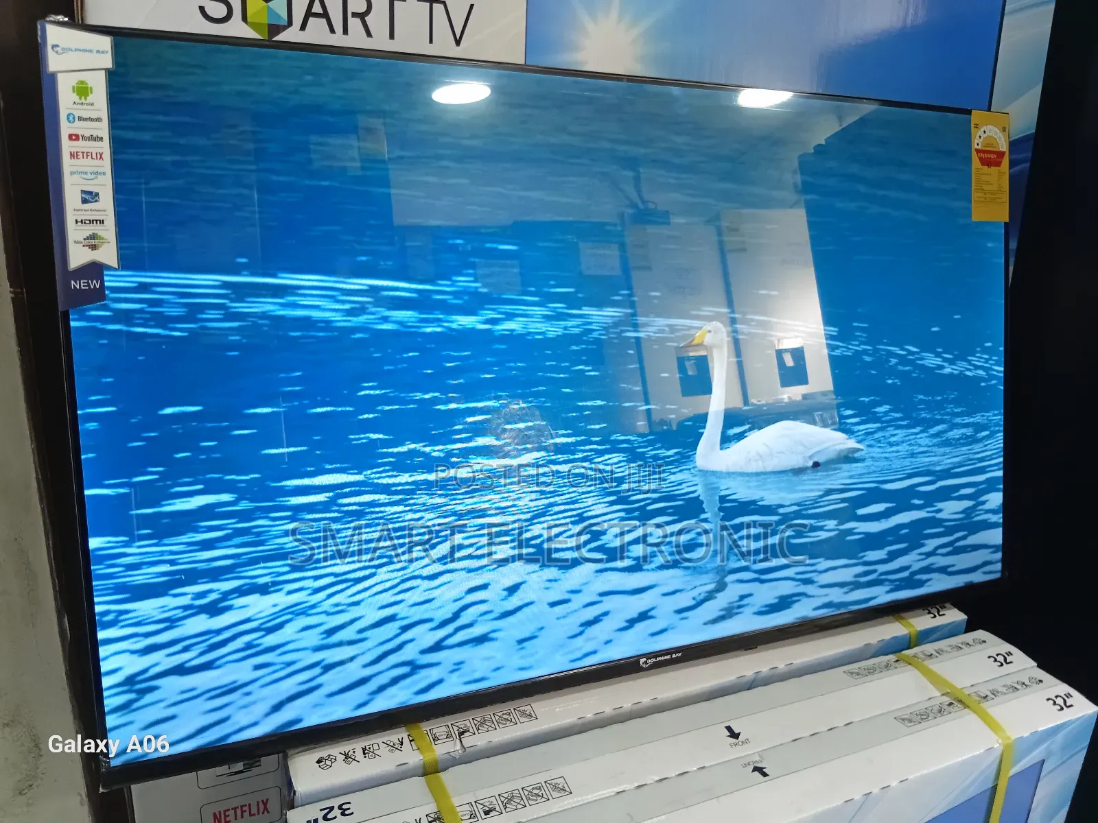 Dolphin Bay 43" Smart Led Tv – Your Window Dolphine Bay
