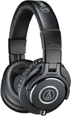 Audio Technica M40x