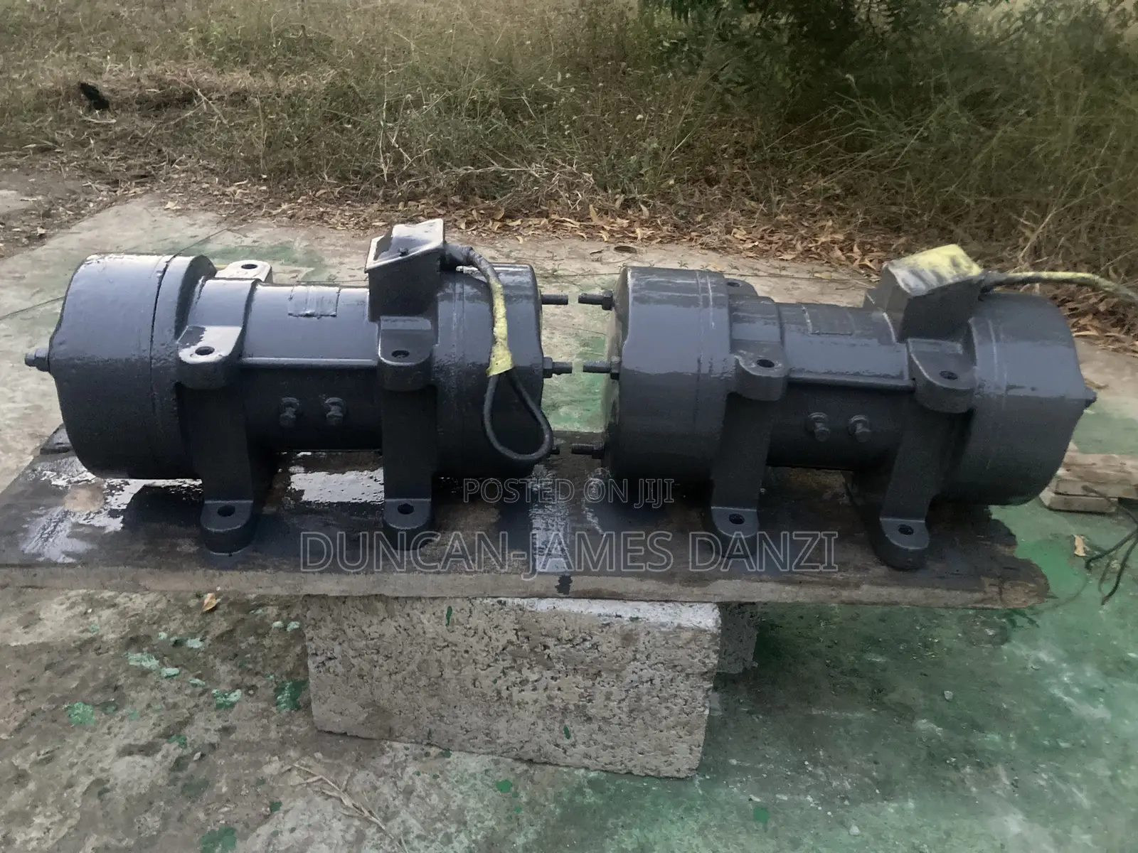 2 Block Making Machine With Electrical Panel Setup