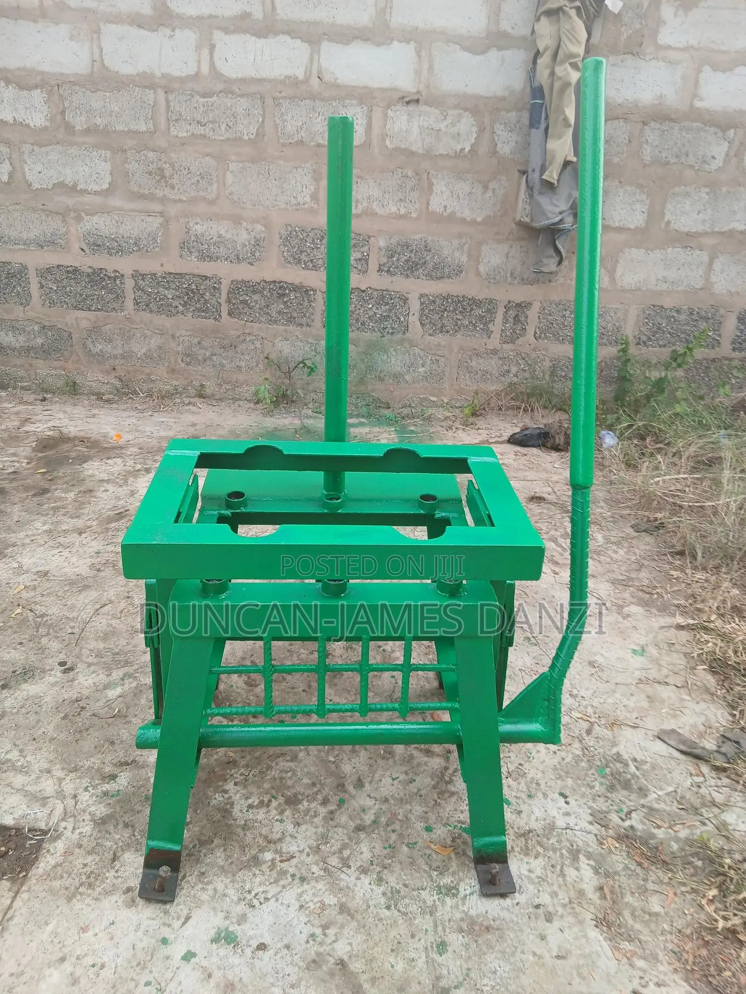 2 Block Making Machine With Electrical Panel Setup