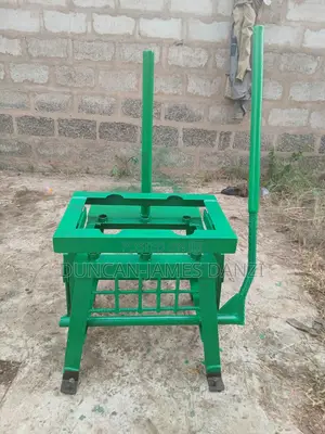 2 Block Making Machine With Electrical Panel Setup