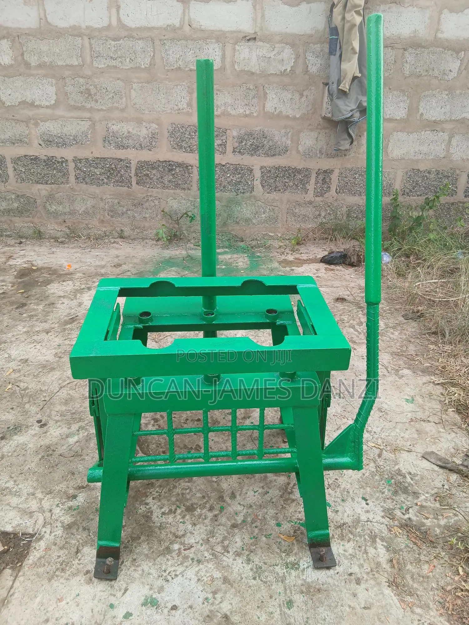 2 Block Making Machine With Electrical Panel Setup