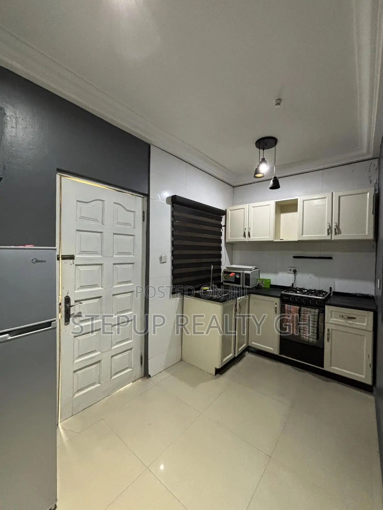 Pay Daily Furnished 1 Bedroom