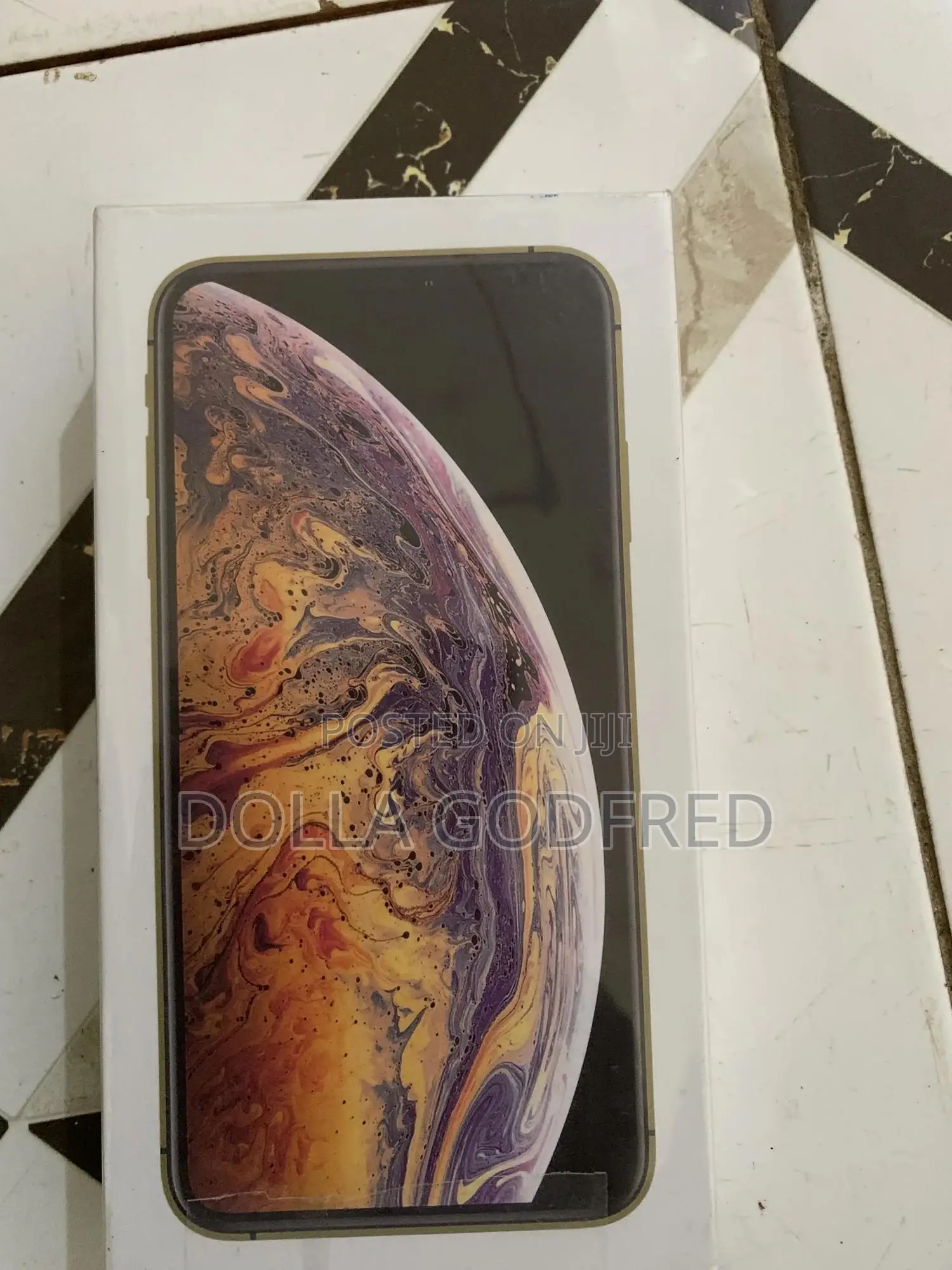 New Apple iPhone XS Max 256 GB Gold