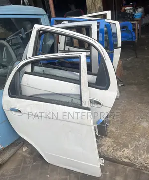 Matiz 3 Four Door Set