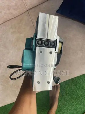 Eletric Plainer