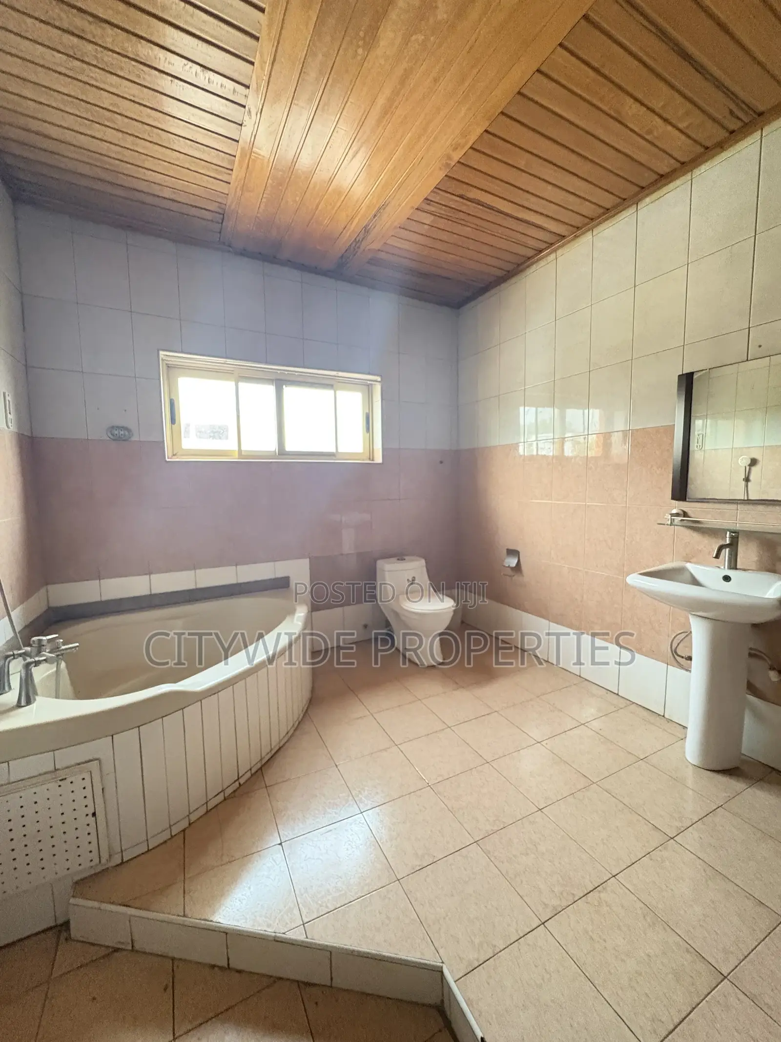 Vacant Hotel / Hospitality Building for Sale in East Legon