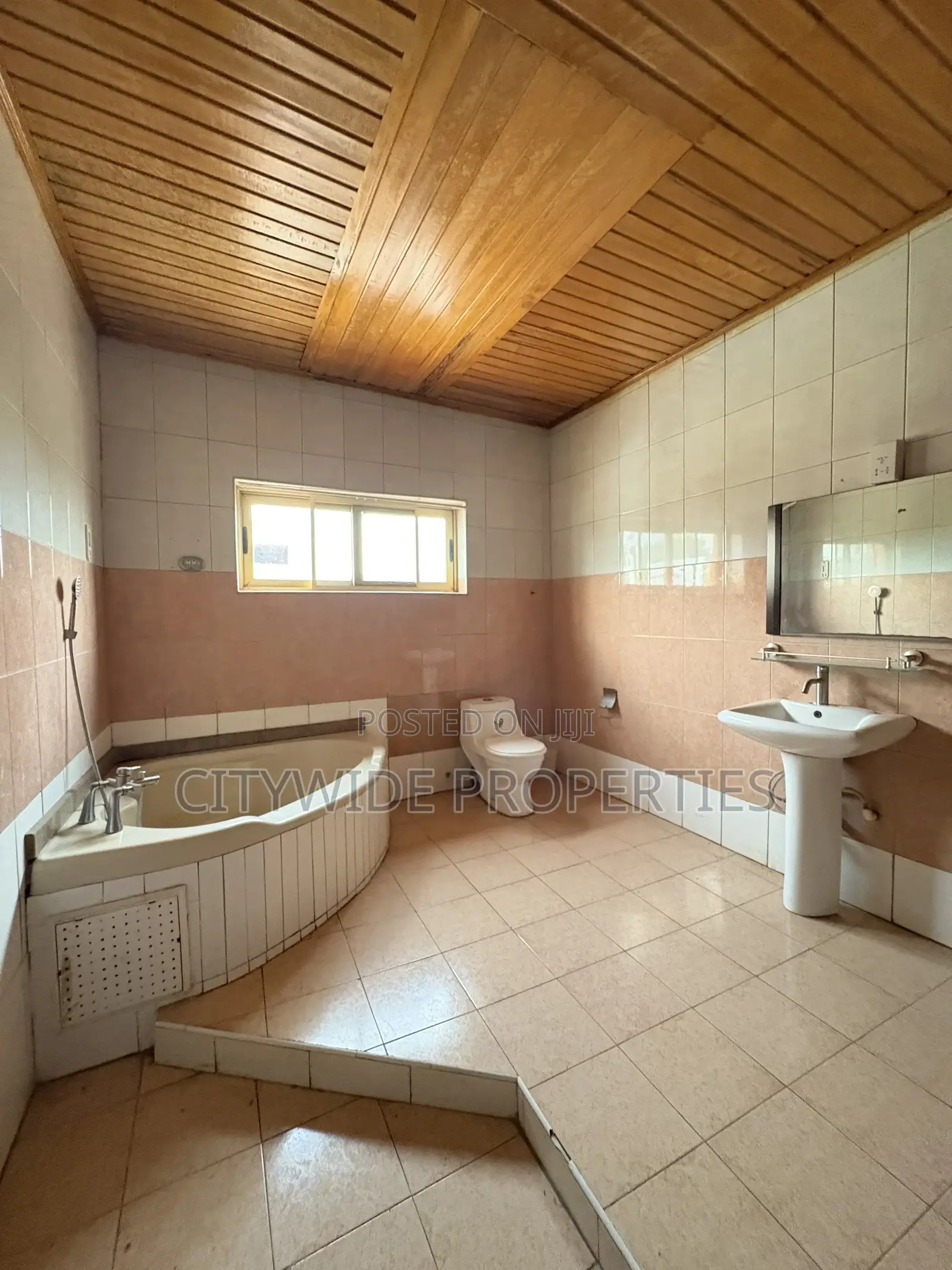Vacant Hotel / Hospitality Building for Sale in East Legon