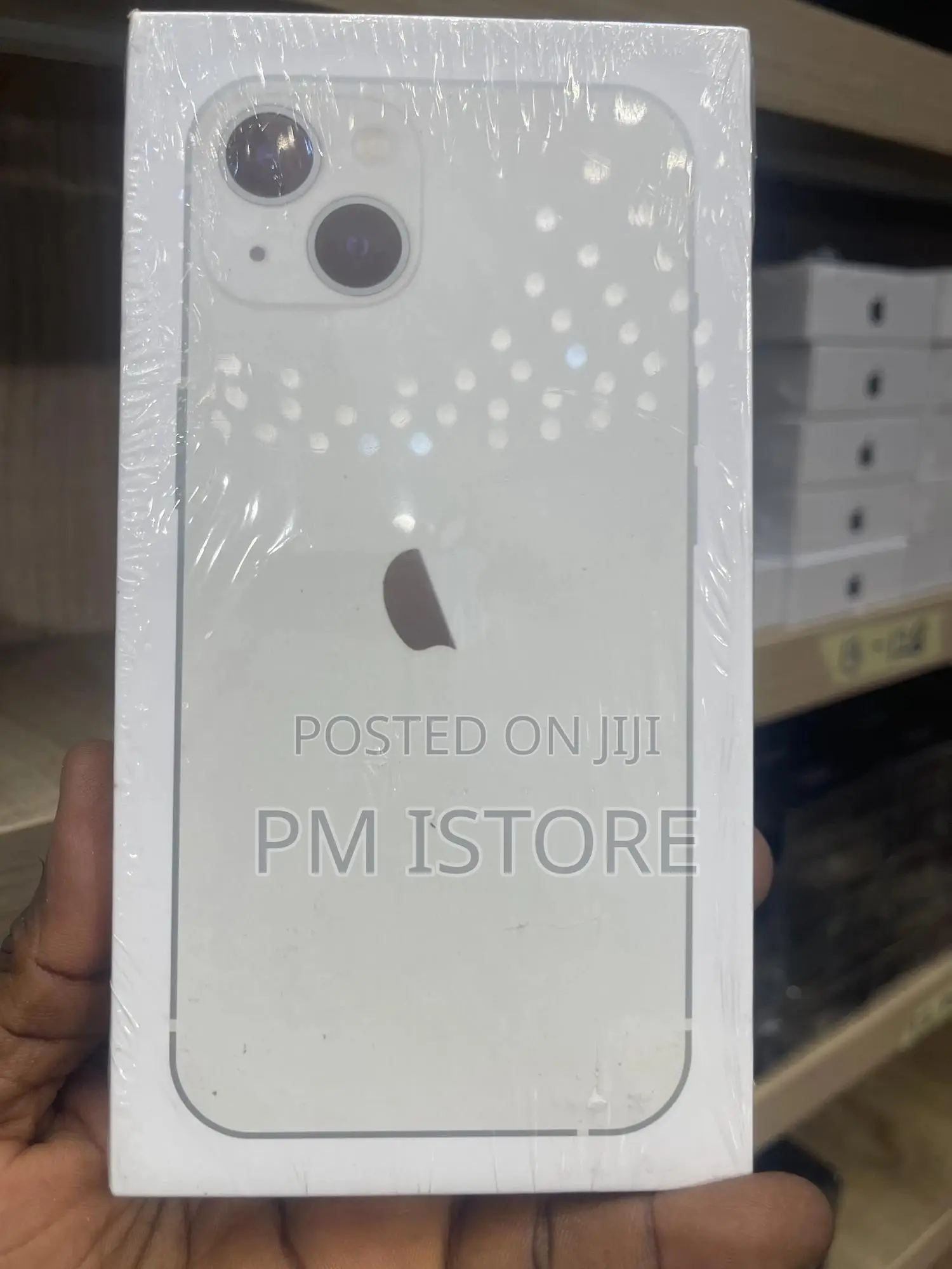 New Apple iPhone 13 128 GB White