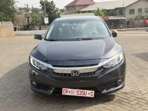 Honda Civic 2018 Gray