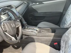 Honda Civic 2018 Gray