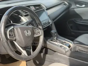 Honda Civic 2018 Gray