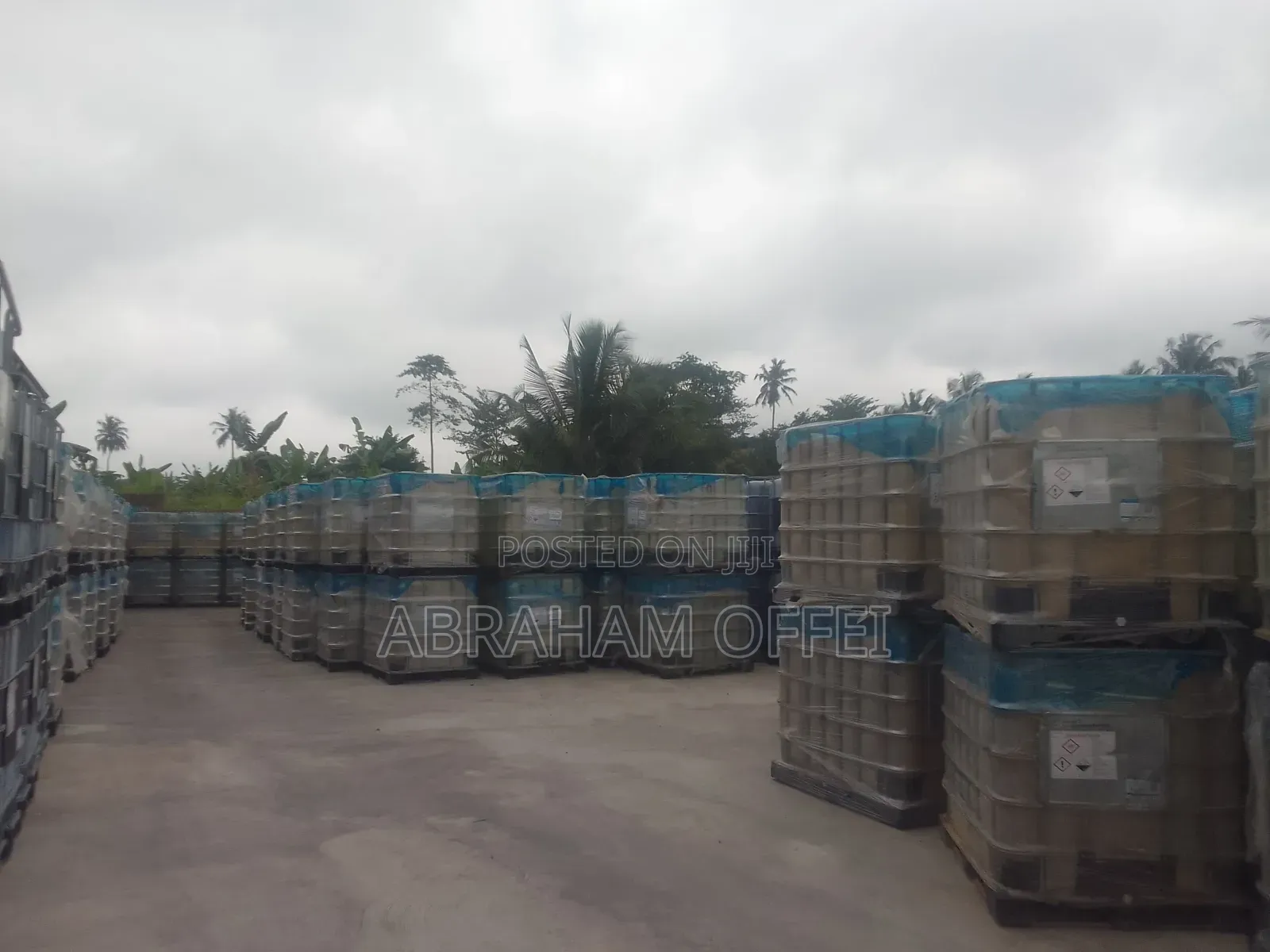 All Chemicals and Hydrochloric Acid Pure and Concentrated