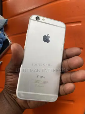 Apple iPhone 6 16 GB Gray