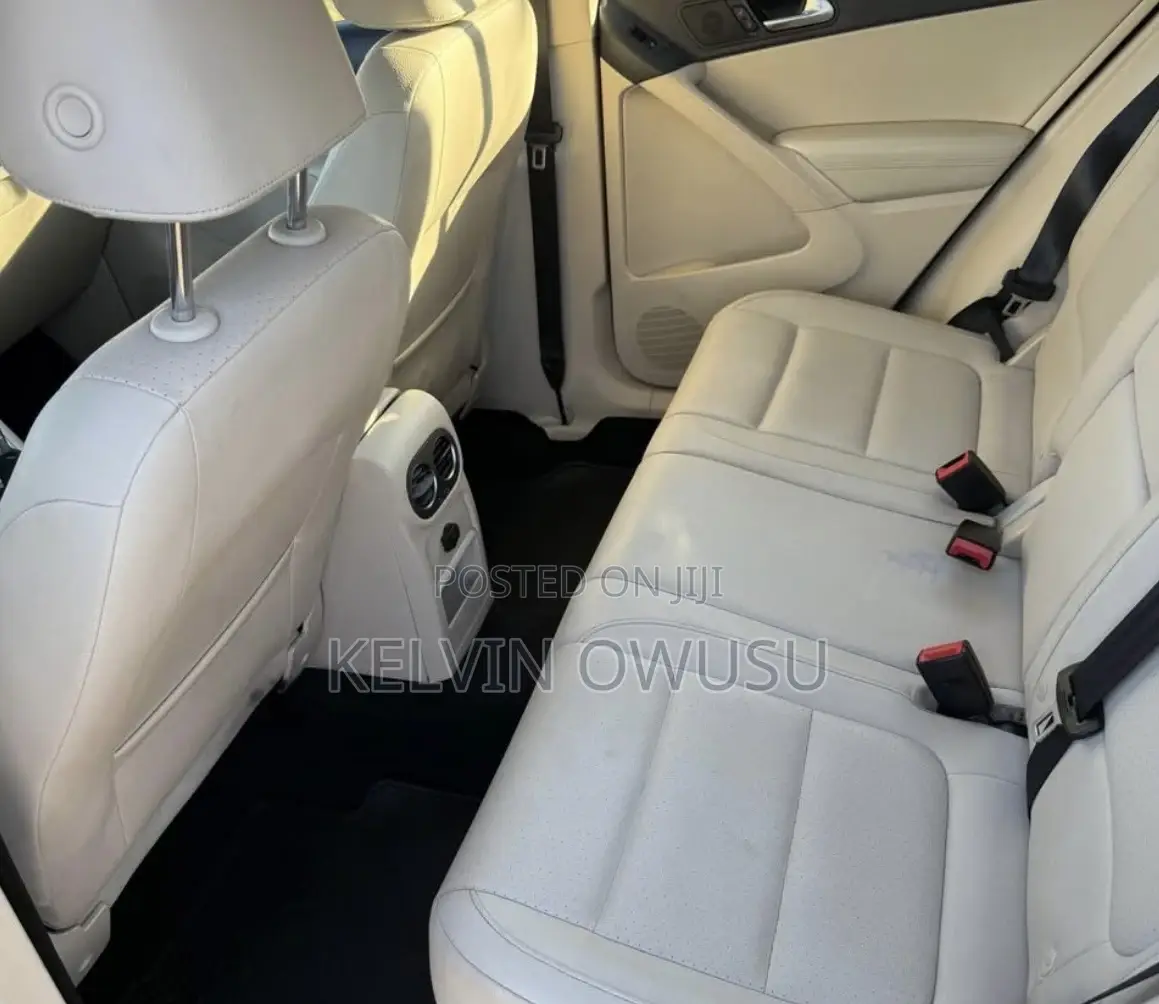 Volkswagen Tiguan SE FWD 2016 Black