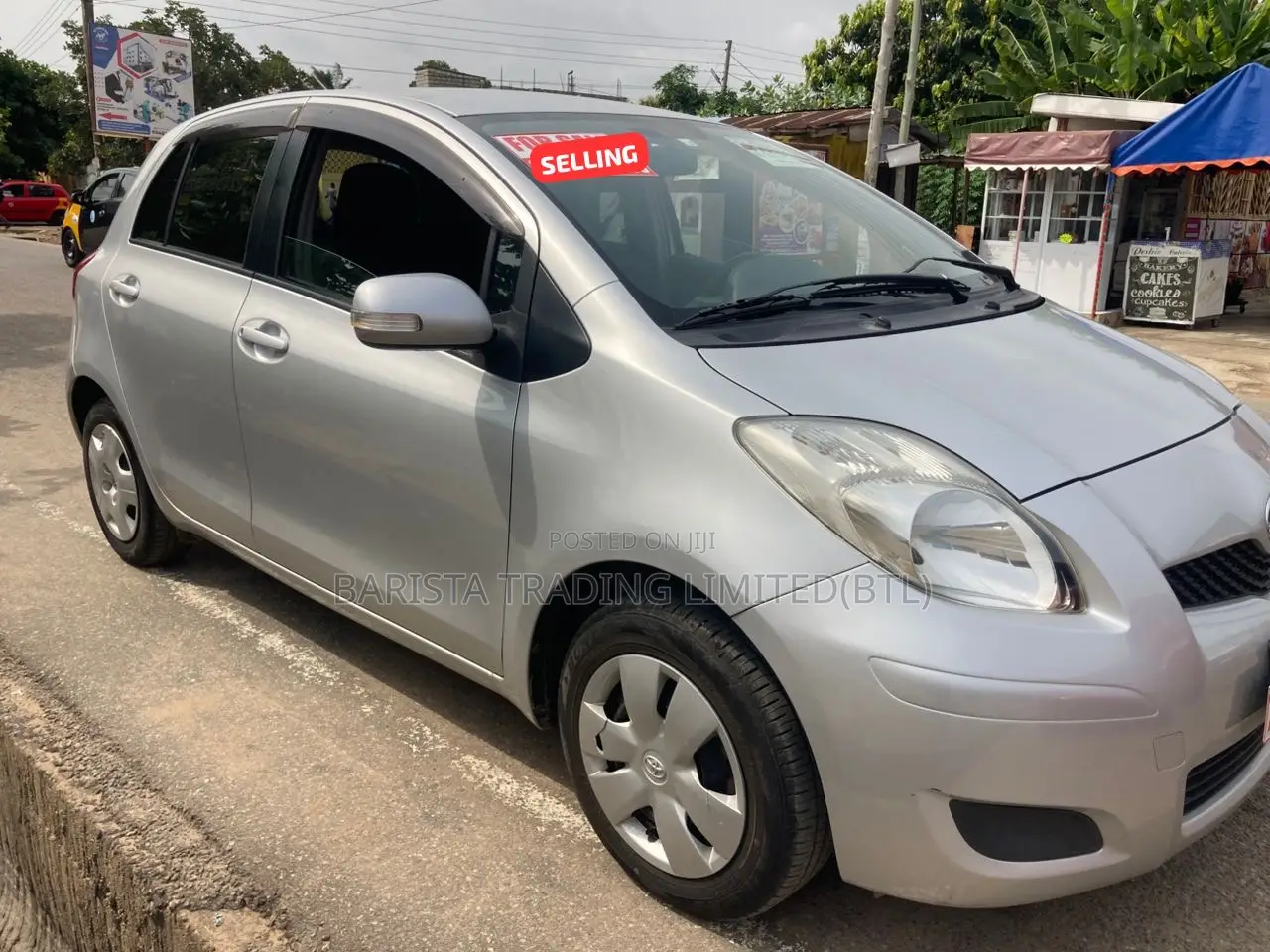 Toyota Vitz 1.3 AWD 5dr 2010 Silver