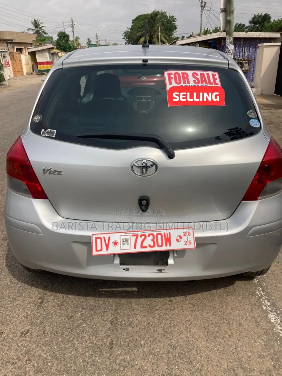 Toyota Vitz 1.3 AWD 5dr 2010 Silver