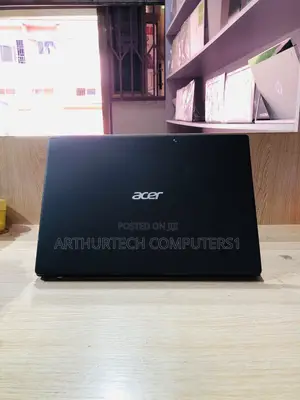 Laptop Acer Aspire 5 8GB Intel Core i5 HDD+SSD 1T