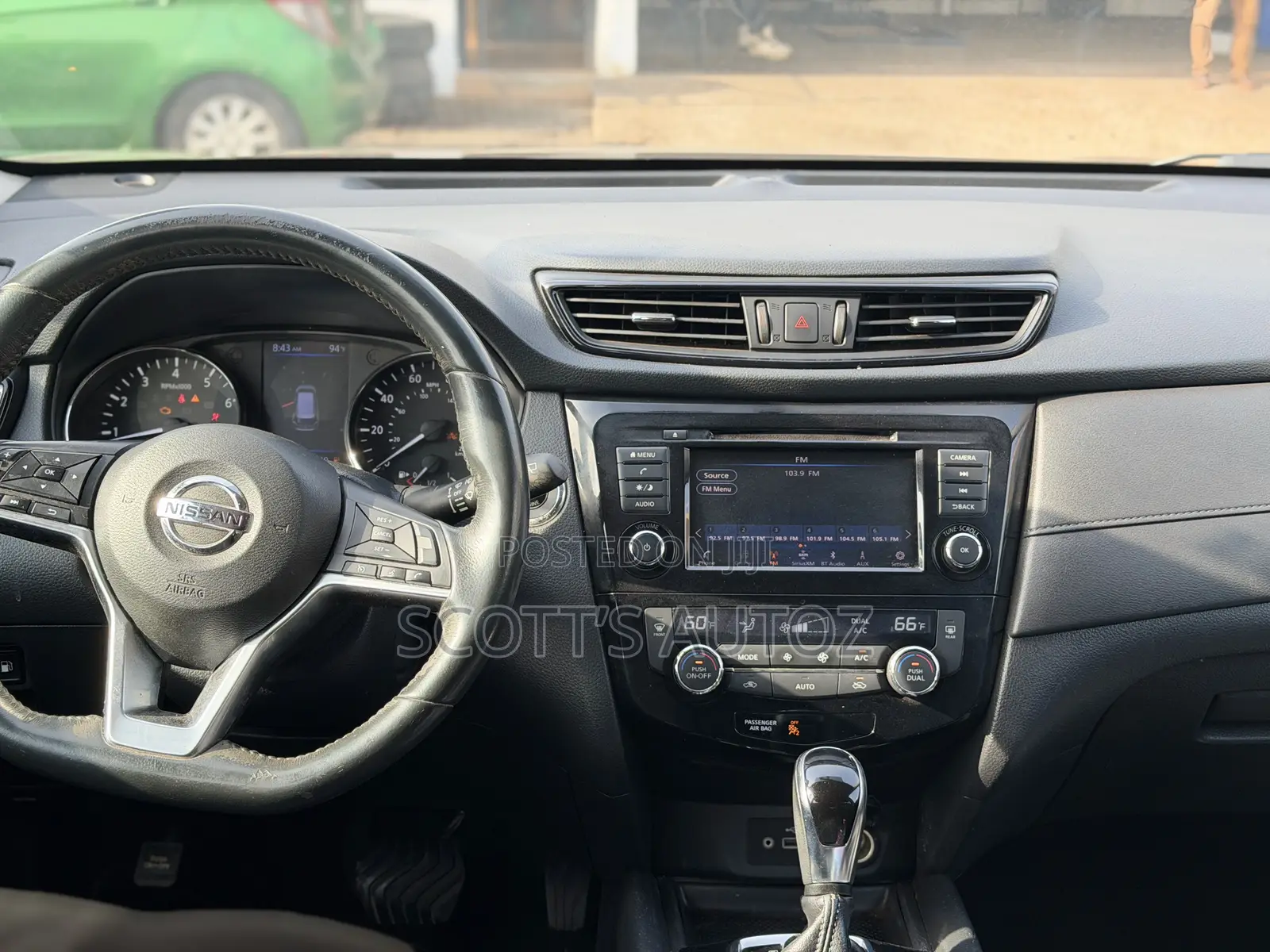 Nissan Rogue SV AWD 2018 Black