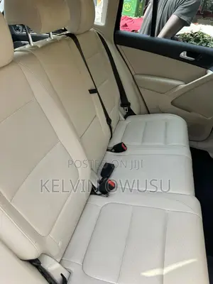 Volkswagen Tiguan SE FWD 2016 Black