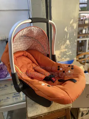 Baby’S Car Seat Carrier