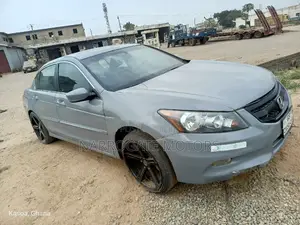 Honda Accord 2012 Silver