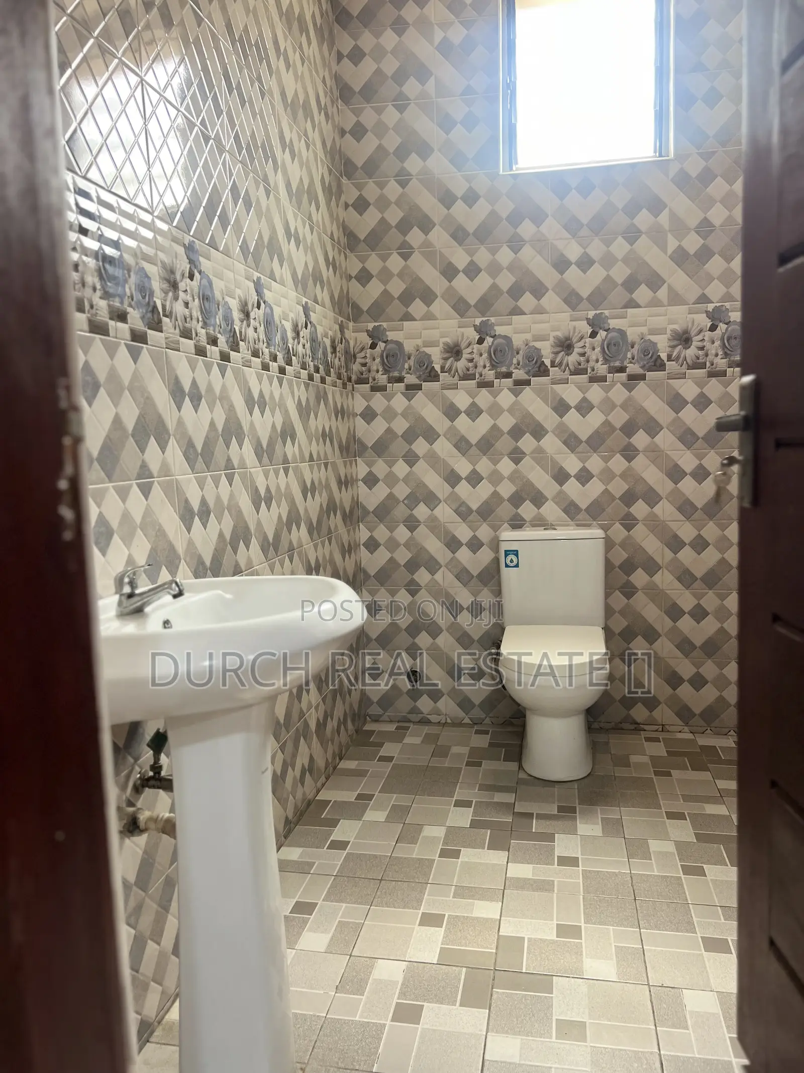 1bdrm Apartment in Duradel Real Estate, Ga South Municipal for rent